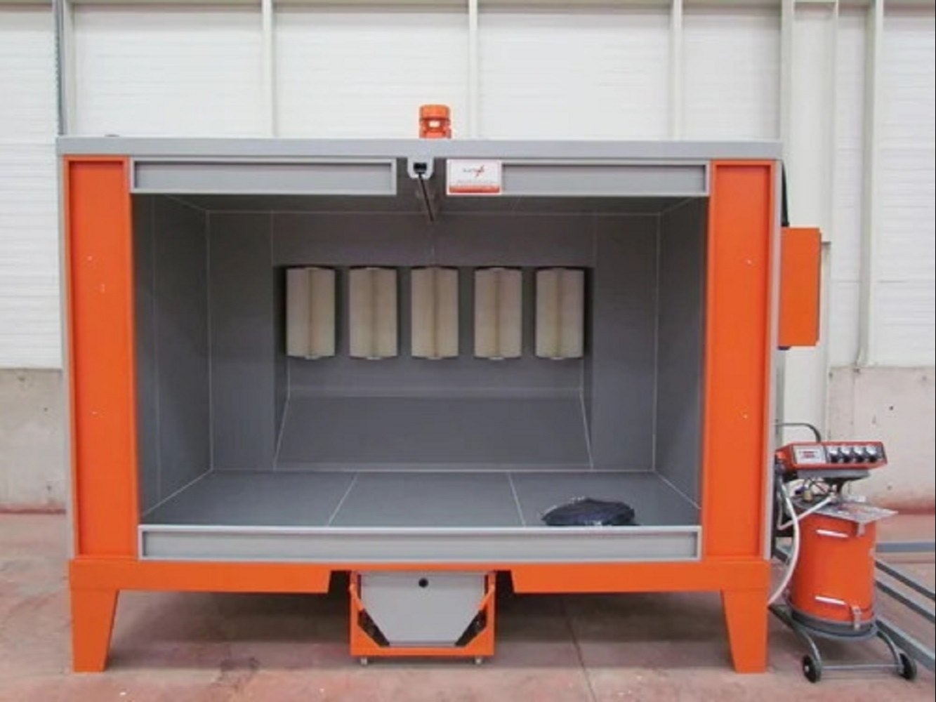 POWDER COATING BOOTH